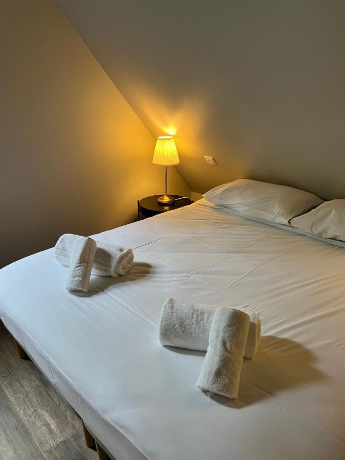 Le Domaine Des Bois Hotel Blangy-le-Chateau Bagian luar foto